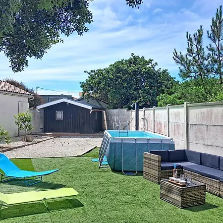 Holiday home 18 Freres Estrade By Interhome