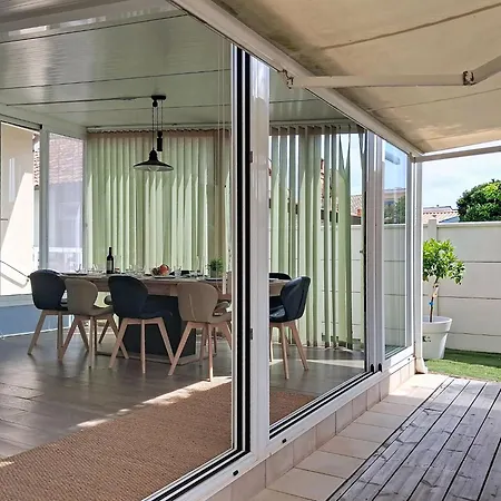 18 Freres Estrade By Interhome *
