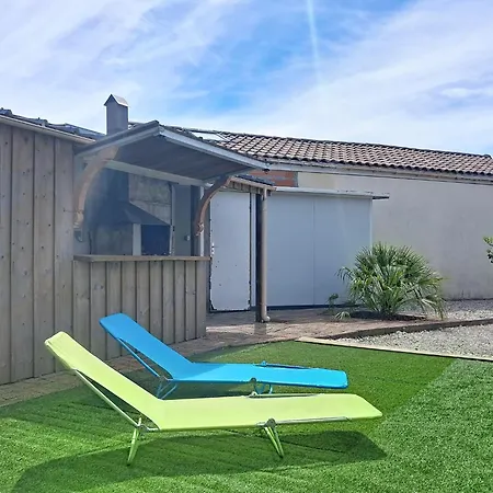 18 Freres Estrade By Interhome 度假居